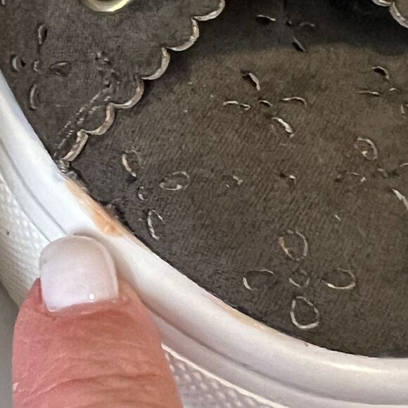 LOFT Olive Green Suede Eyelet Perforated Lace Up Sneaker Size 7.5 - Picture 9 of 10